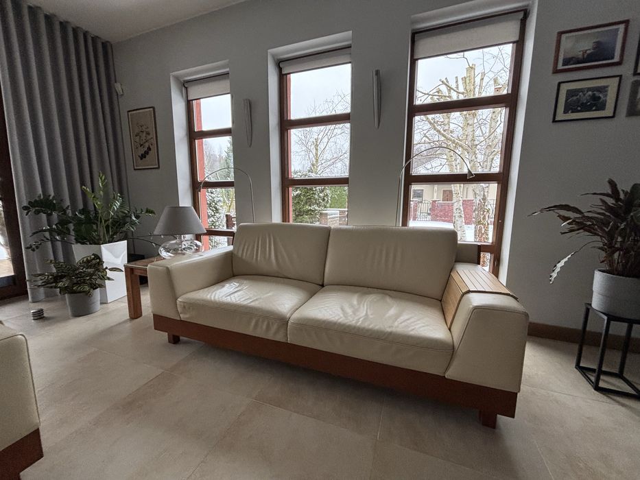 Zestaw mebli firmy Kler