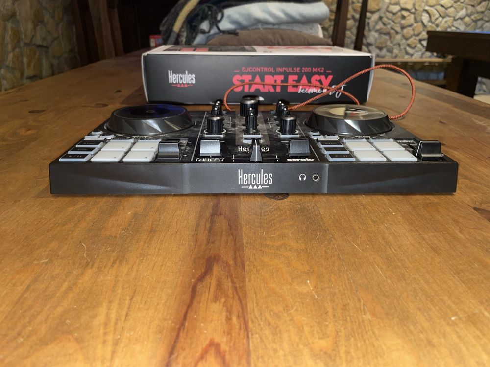 Controladora DJ Control Inpulse 200 MK2
