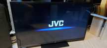 Telewizor 50 cali JVC LT-50VF30K z pilotem