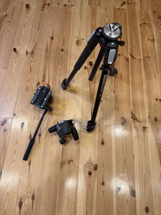 Statyw Manfrotto 190 plus głowice.