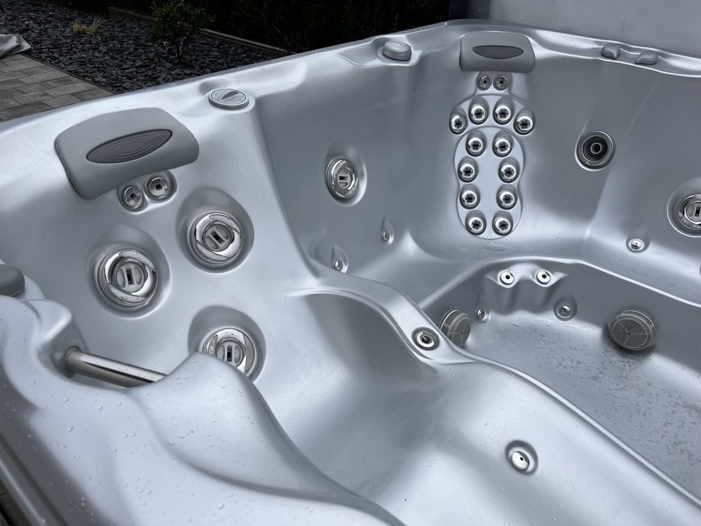 Sundance Cameo 880 BubbleSpa Jacuzzi