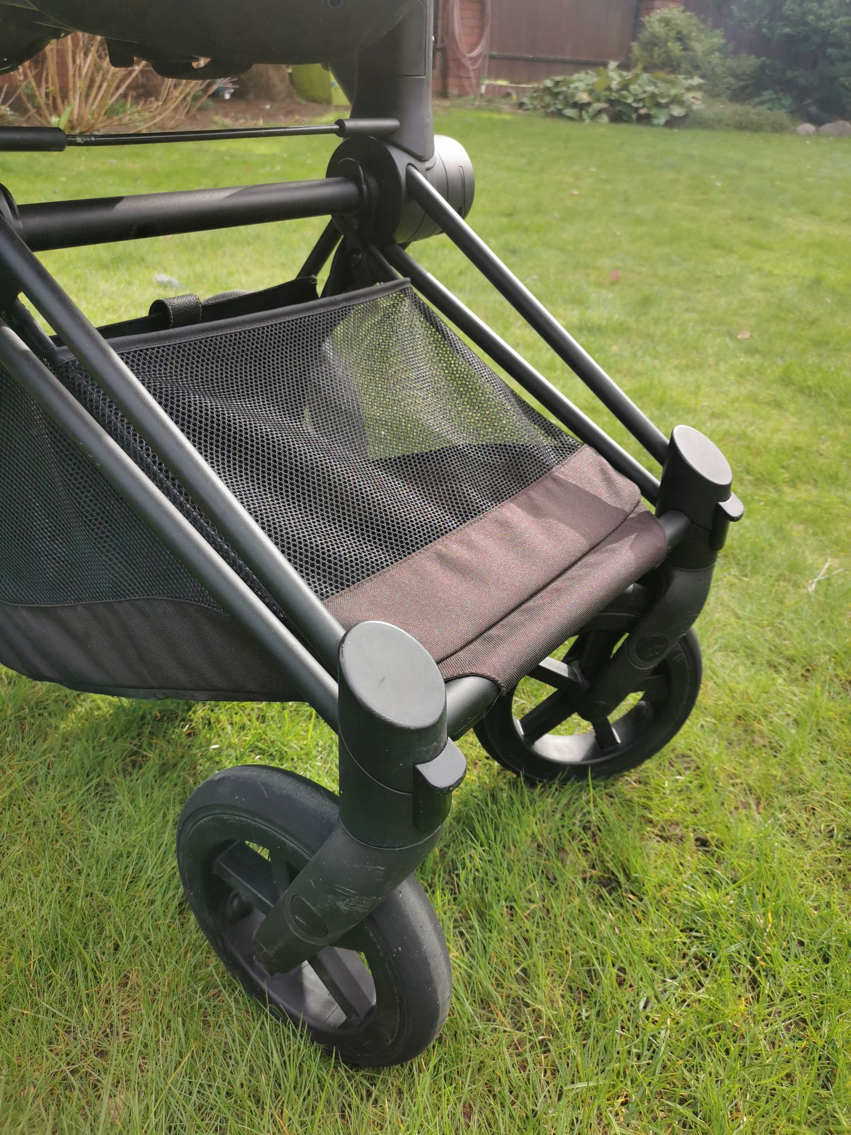 Cybex Priam Lux  JAK NOWY. JEDYNY TAKI- komplet.