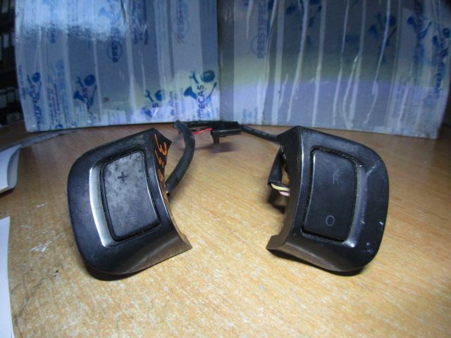 Interruptor E90287 DACIA SANDERO II FASE 1 2013 1.5DCI 90CV 5P AZUL BOTÕES VOLANTE