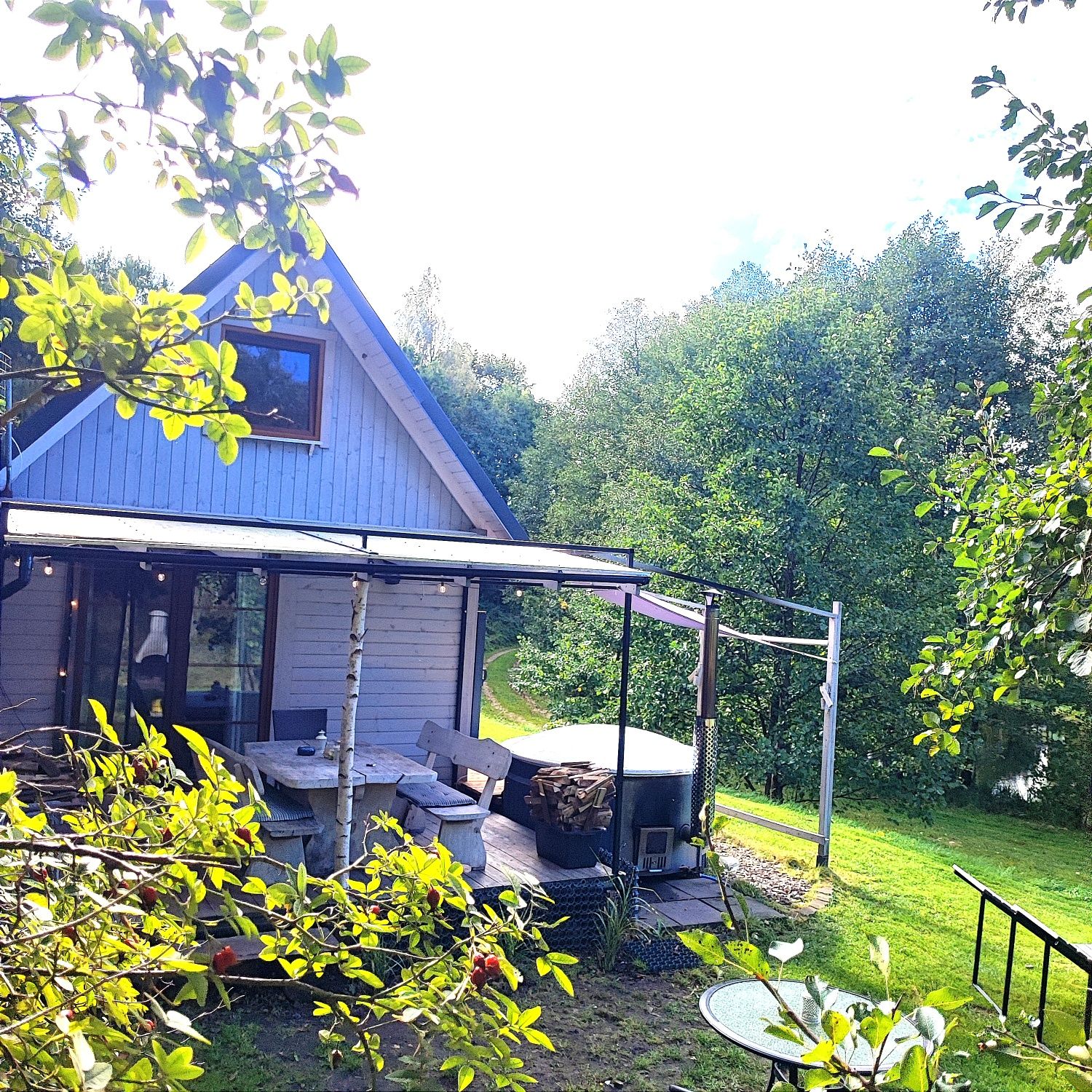 Kaszuby, Jacuzzi,Nowy Szary drewniany domek z kominkiem, Wakacje,Staw,