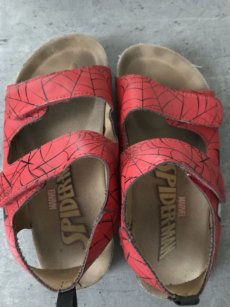 Sadałki sandały Spiderman H&M na rzepy  29 18-18,5 wkladka