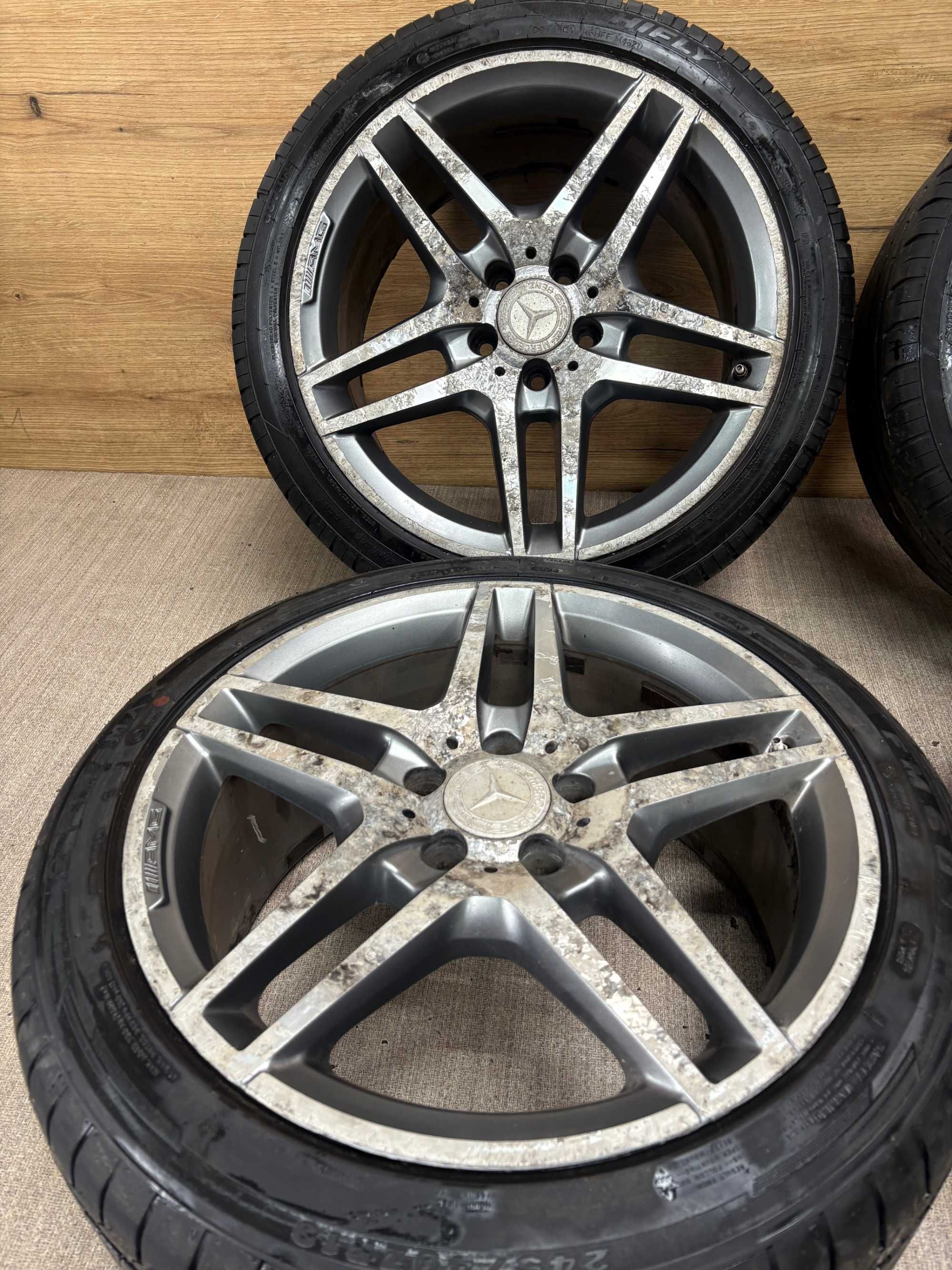 felgi mercedes w212 5x112 2x 8,5jx18 et 48 , 2x 9jx18 et 54