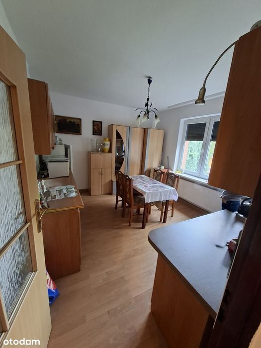 Na sprzedaż -Połowa domu na parterze z garażem i ogrodem Amelung