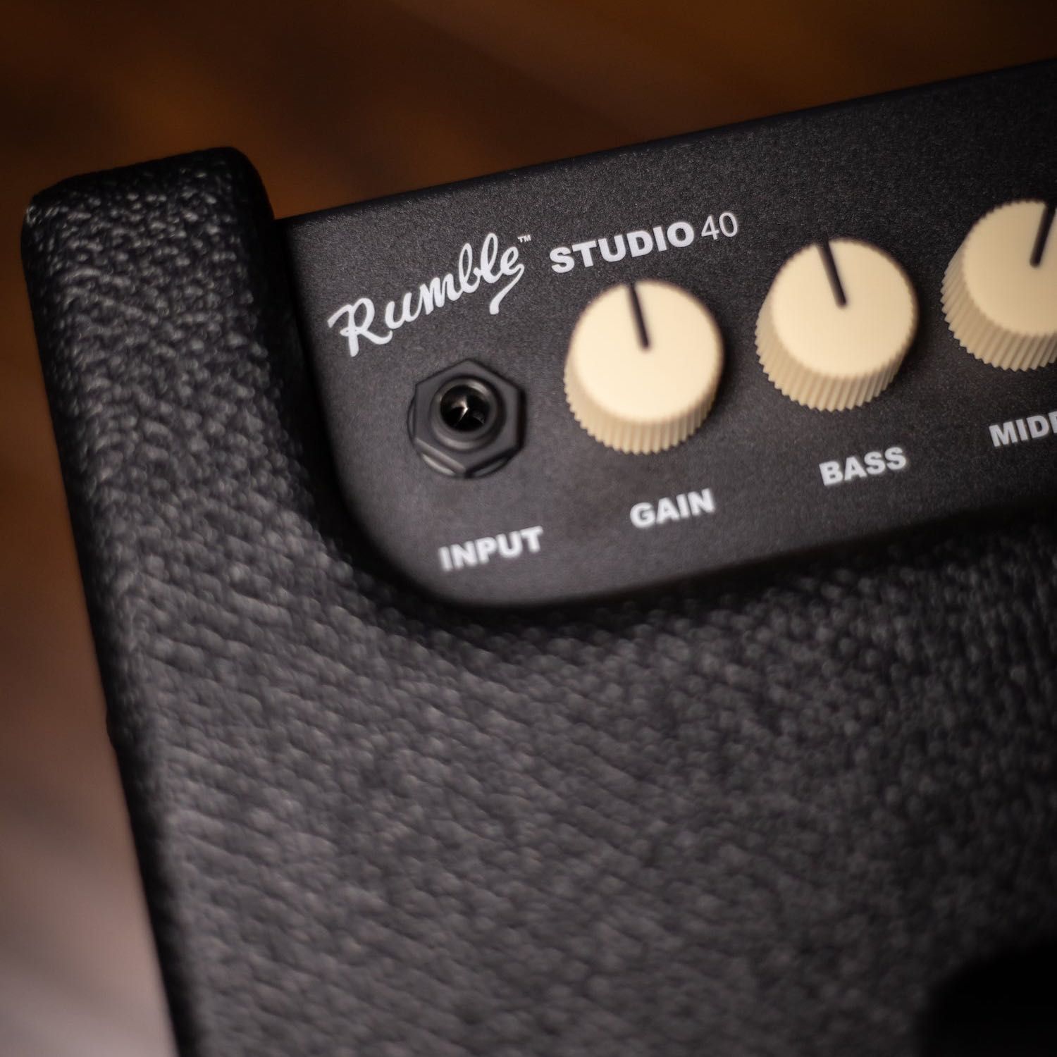 Amplificador Fender Rumble Studio 40