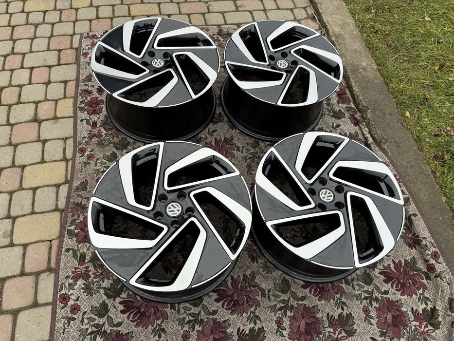 Диски r20 5*112 Vollswagen ID4 ID5 ID6 різноширокі