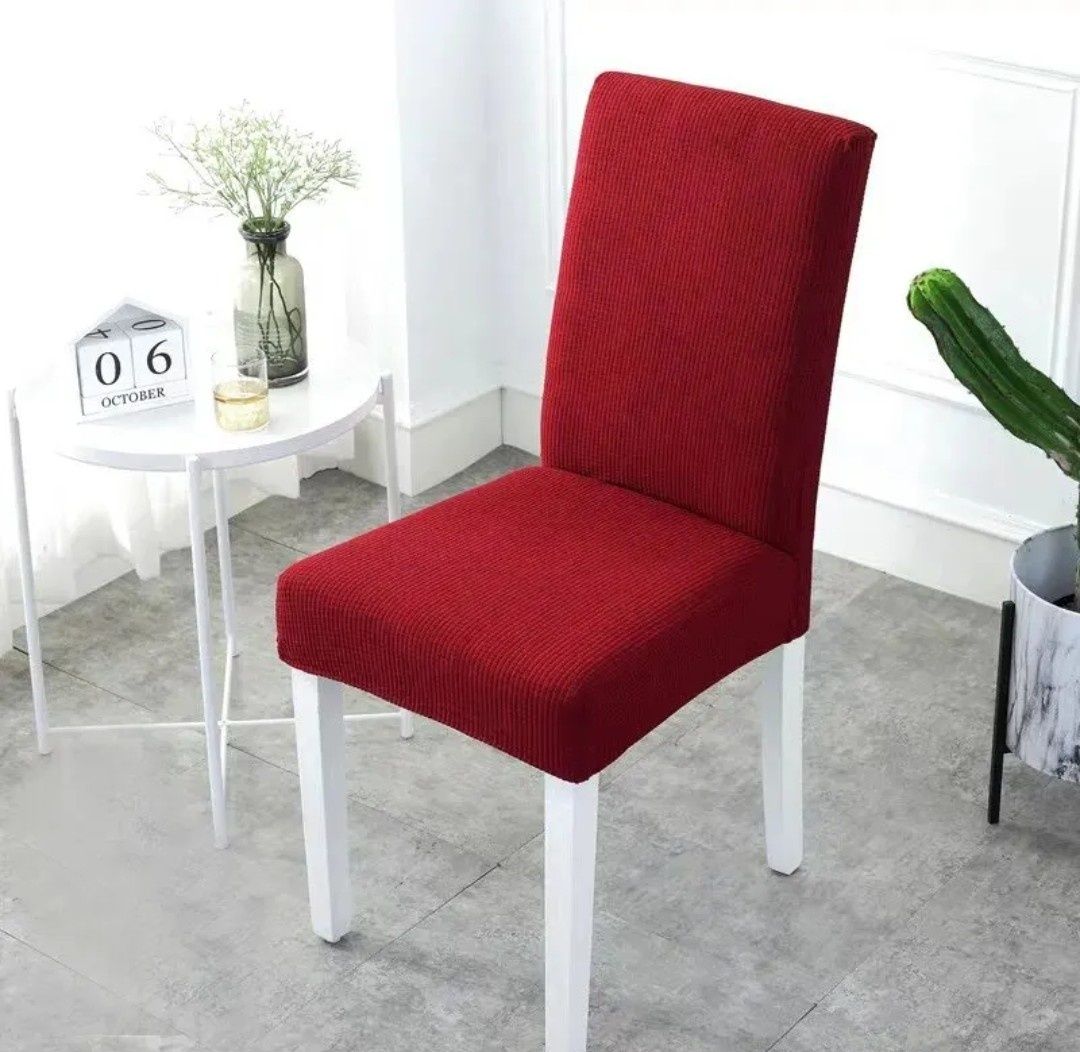 Piękne czerwone pokrowce na krzesła zestaw 6 sztuk OKAZJA