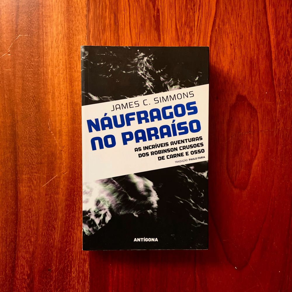 James C. Simmons - Náufragos no Paraíso