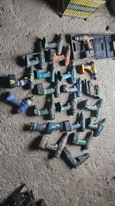 Wkretarki ładowarki 43szt