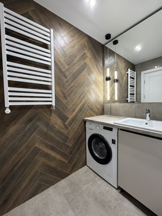 3 кімнати продаж мікрорайон  сонячний 3-поверх