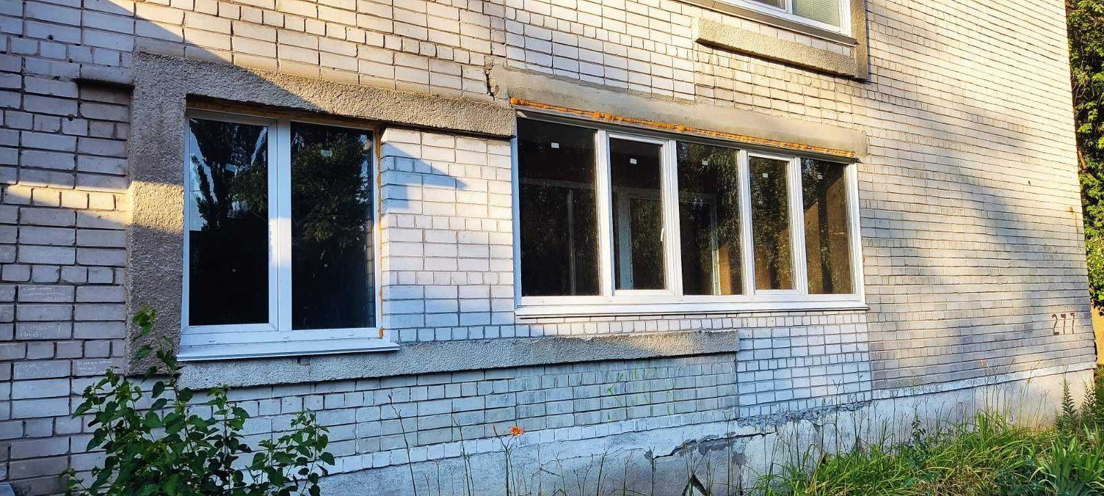 Продаж великої однокімнатної квартири стан після будівельників