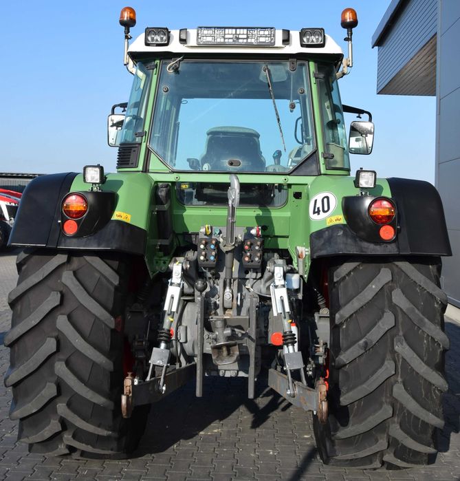 Ciągnik rolniczy Fendt 712 VARIO rok prod. 2007 mocowanie do ładowacza