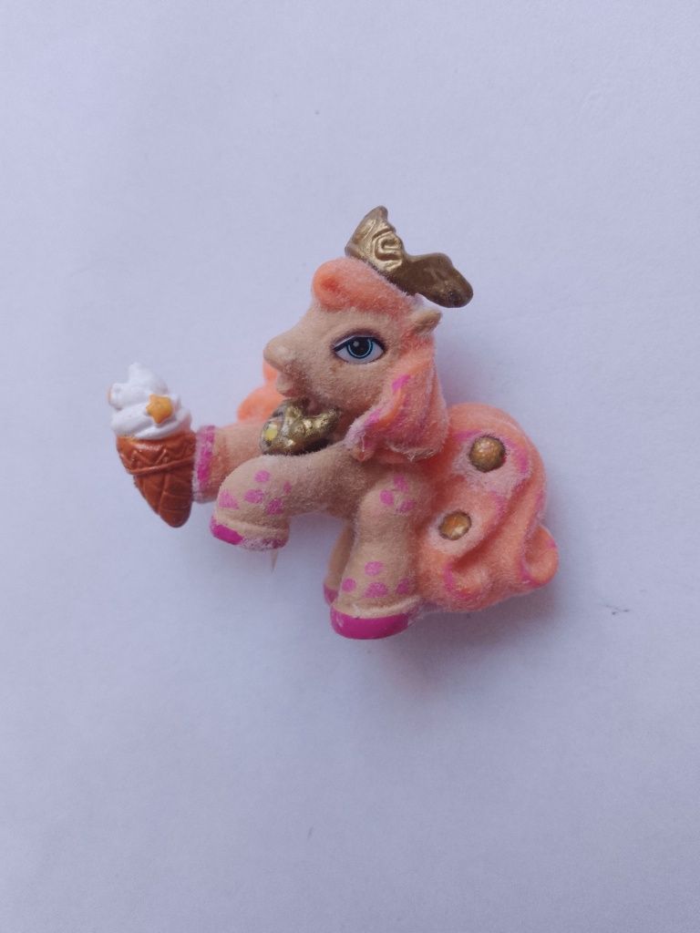 Figurka kucyk Filly