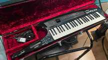 Roland AX SYNTH keytar instrument klawiszowy naramienny