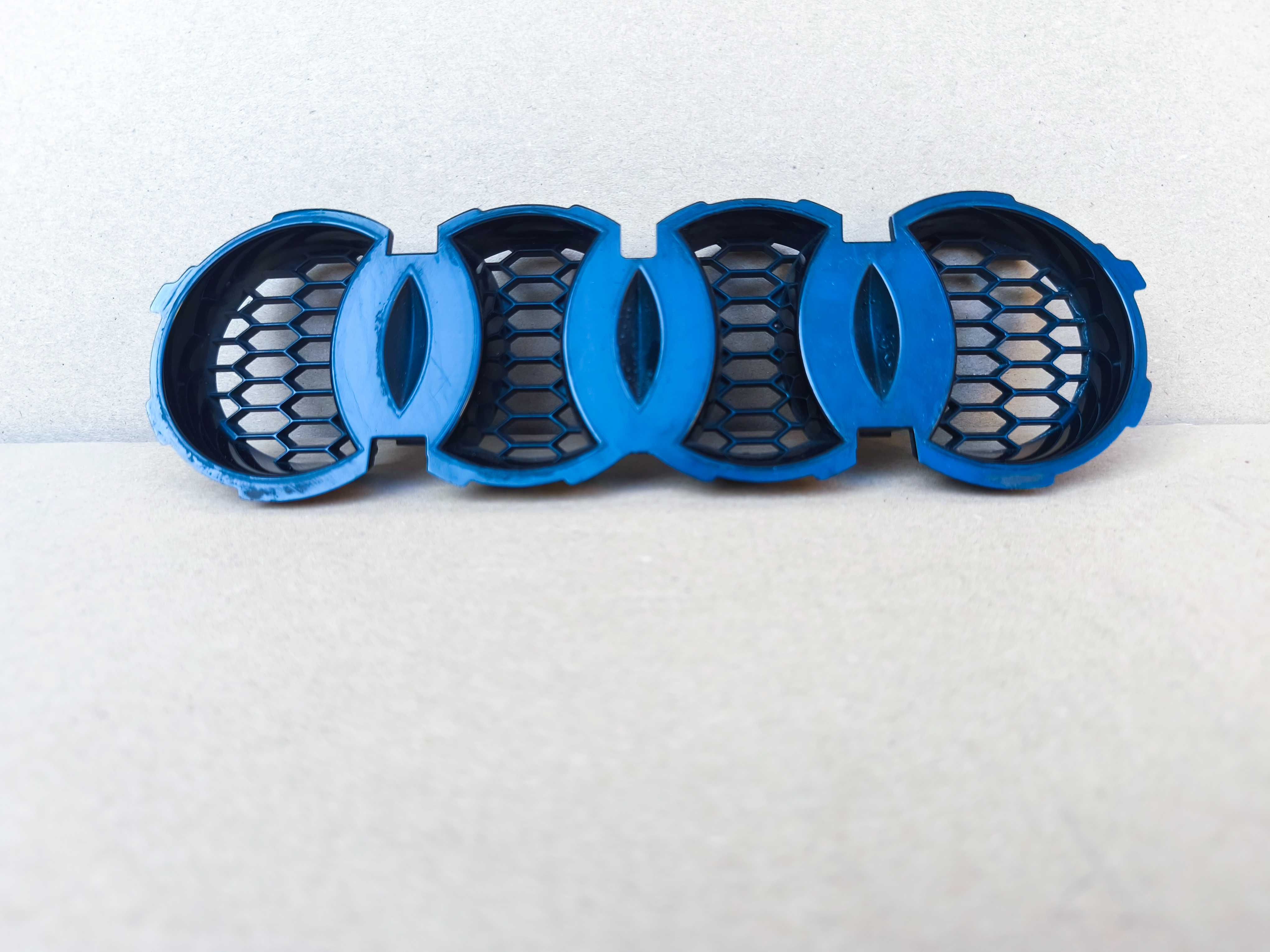 Audi A3 8V4 adapter znaczka grila przód znaczek 8V4.853.391