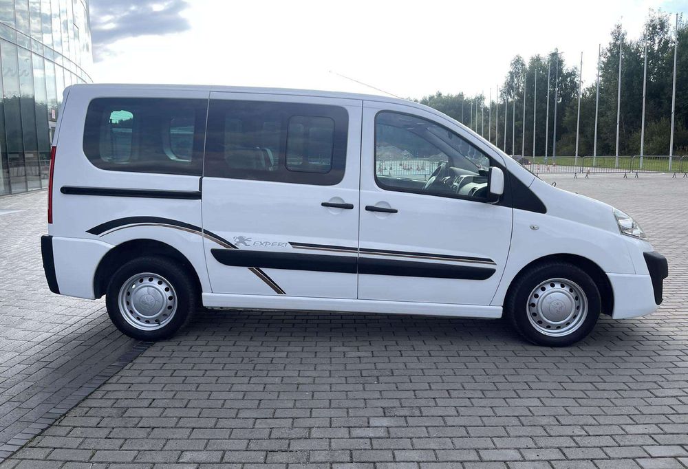 Peugeot Expert 2011