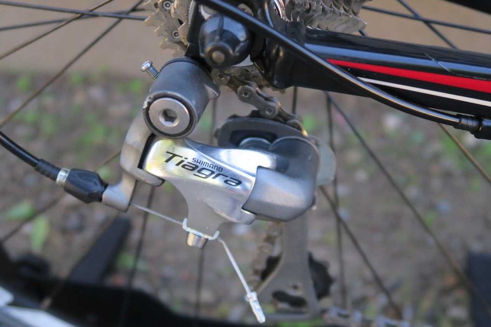 Rower szosowy Giant Defy M/L Tiagra ZADBANY