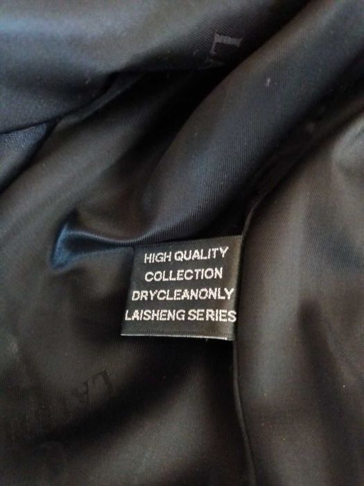 Пиджак черный  натуральная кожа женский размер 46-48