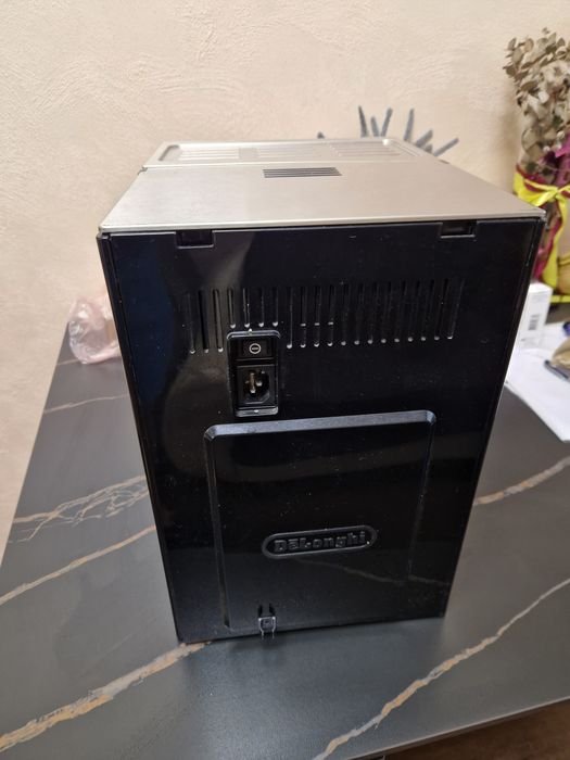 Кавомашина DeLonghi Primadonna S