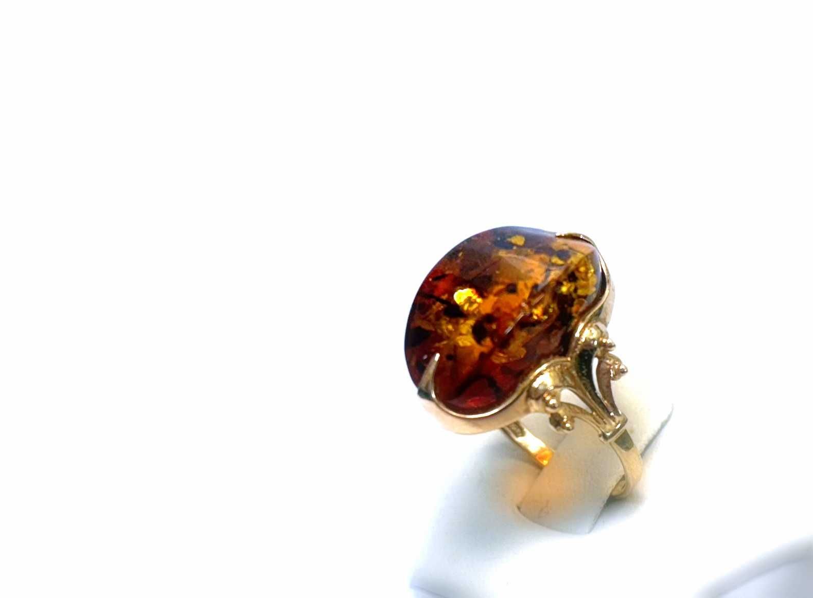 Pierścionek złoty bursztyn 14kt 585 4,97g