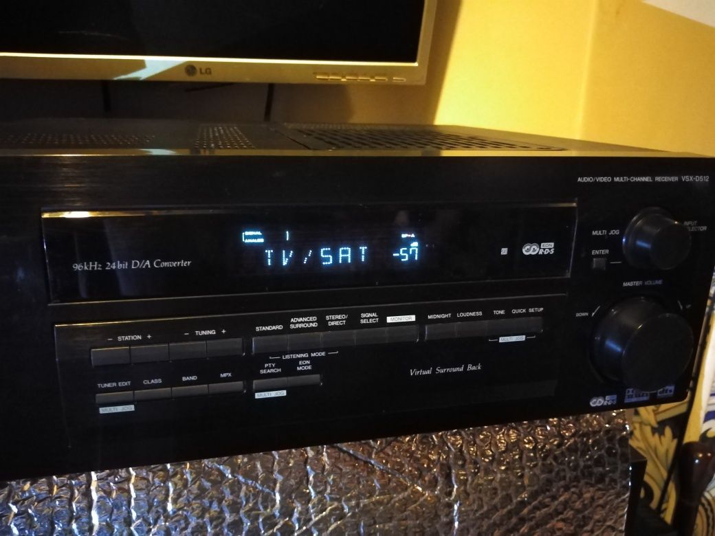 Amplificador 5.1 Pioneer mod Vsx D 512