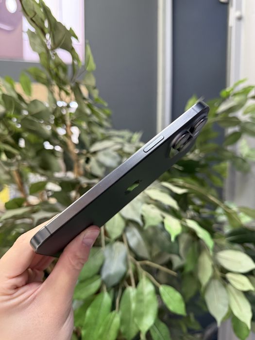 iPhone 15 Pro Max 256GB Black Titanium