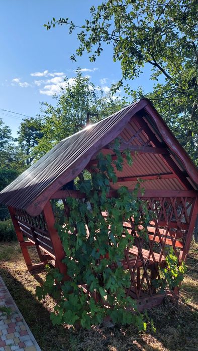 Продам альтанку розбірну на 8-10 осіб