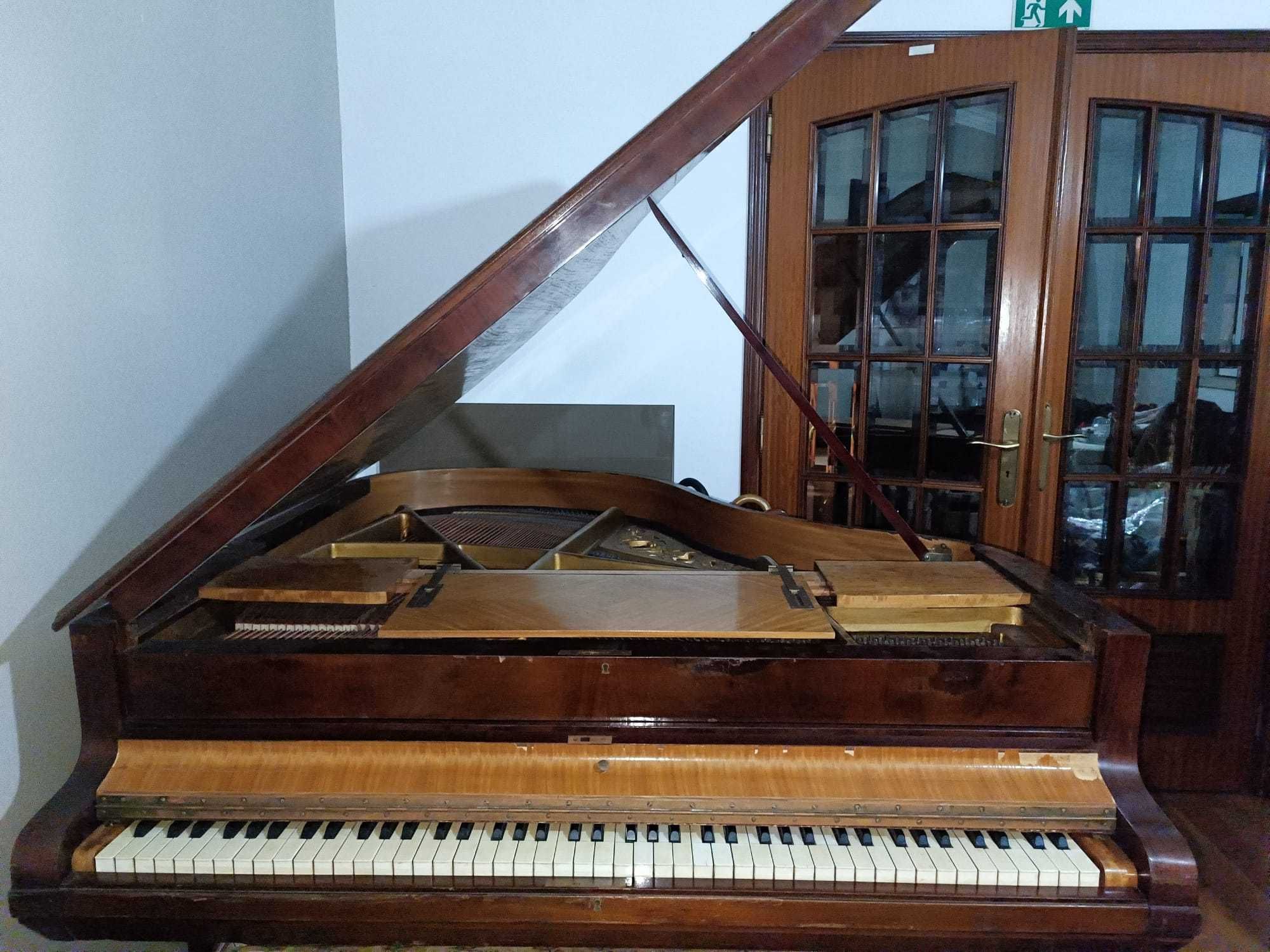 Piano Antigo de Cauda Gabriel Gaveau 1911