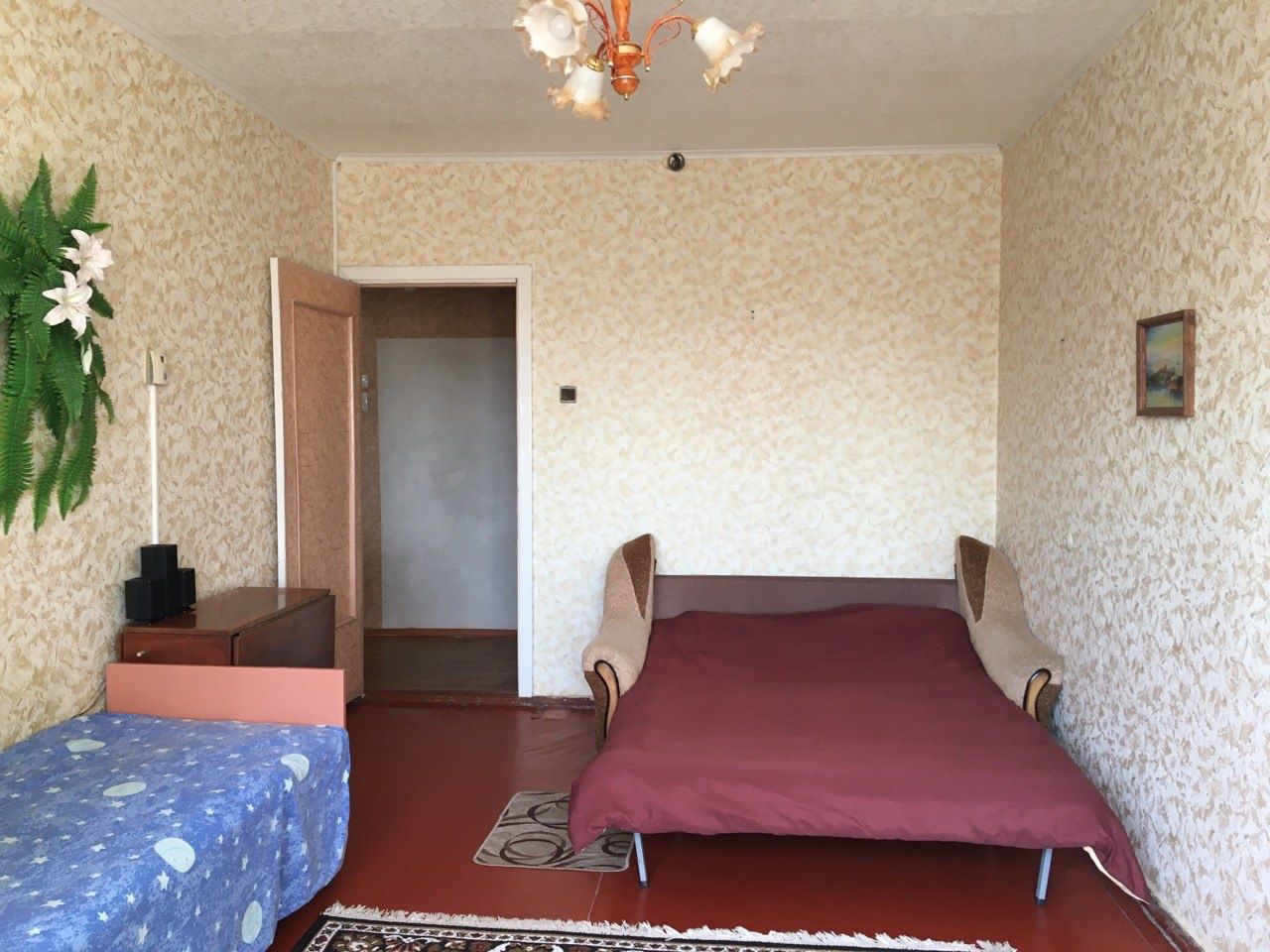 Продам квартиру в поселке Донец Змиевского р-на.