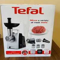 Продам электромясорубку Tefal