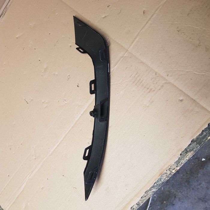 listwa pod lampę zderzaka Renault Captur II nowa