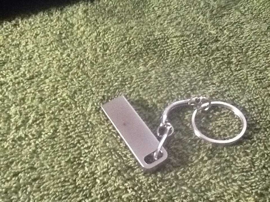 СД  карты  ПАМЯТИ  32*16*8  ГБ рабочие