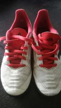 Buty turfy dla piłkarza r. 34 Adidas