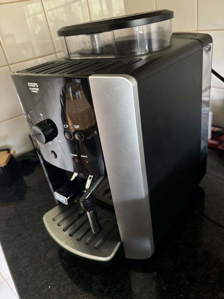 Maquina cafe automatica krups quattro force