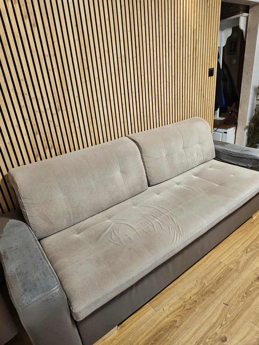 Sofa z funkcją spania sprężyny
