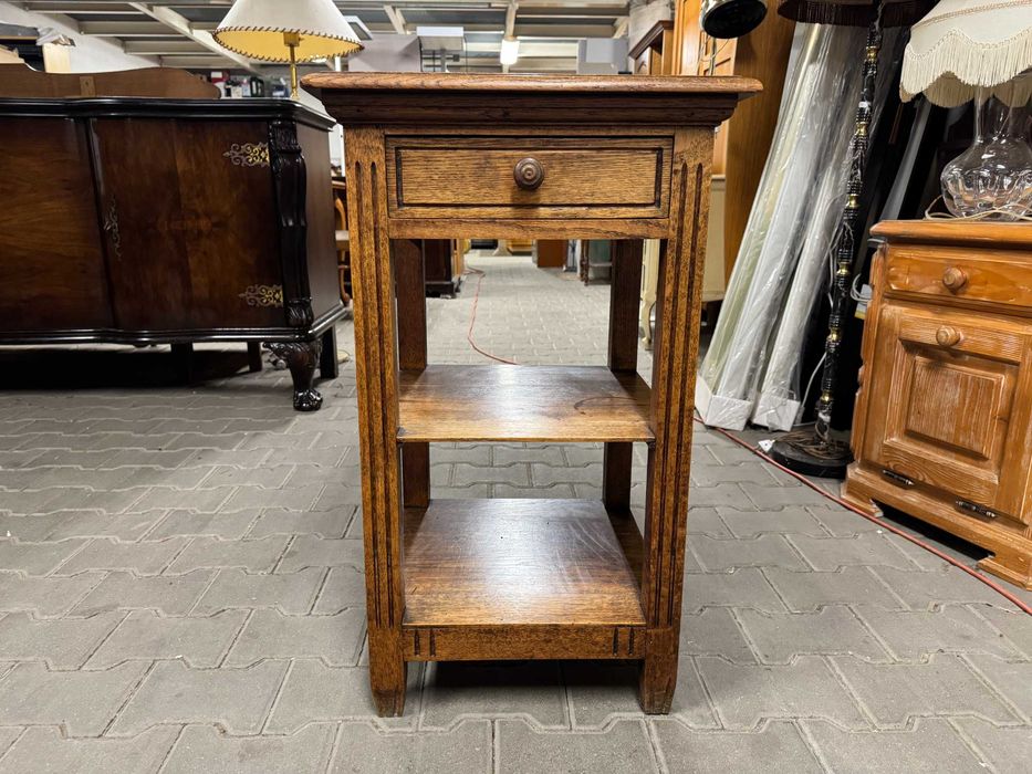 Etażerka dębowa pomocnik drewniany regał drewniany w stylu rustykalnym