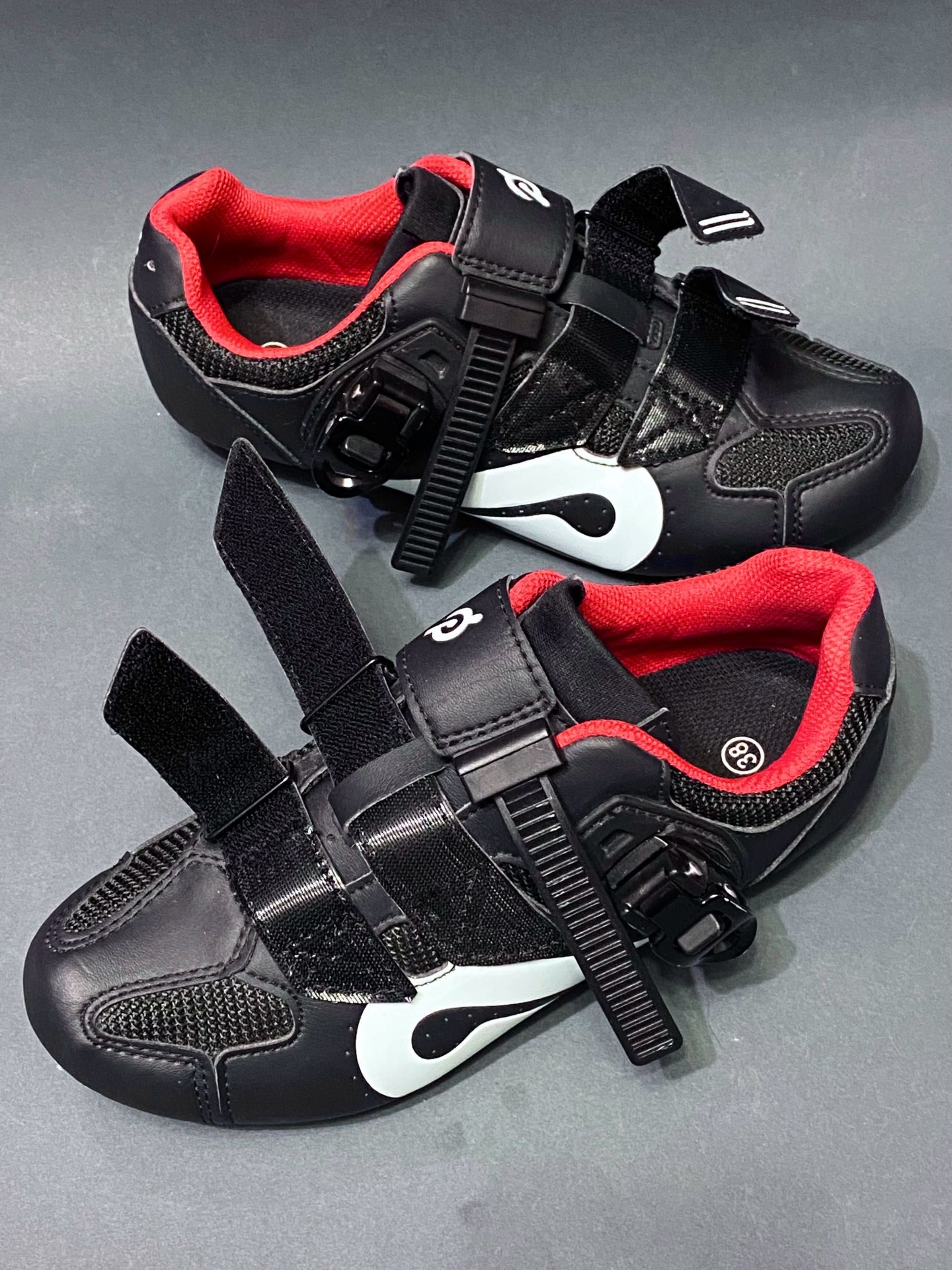 Велотуфли 37 р (24 см стелька) Peloton Cycling Bike Shoes