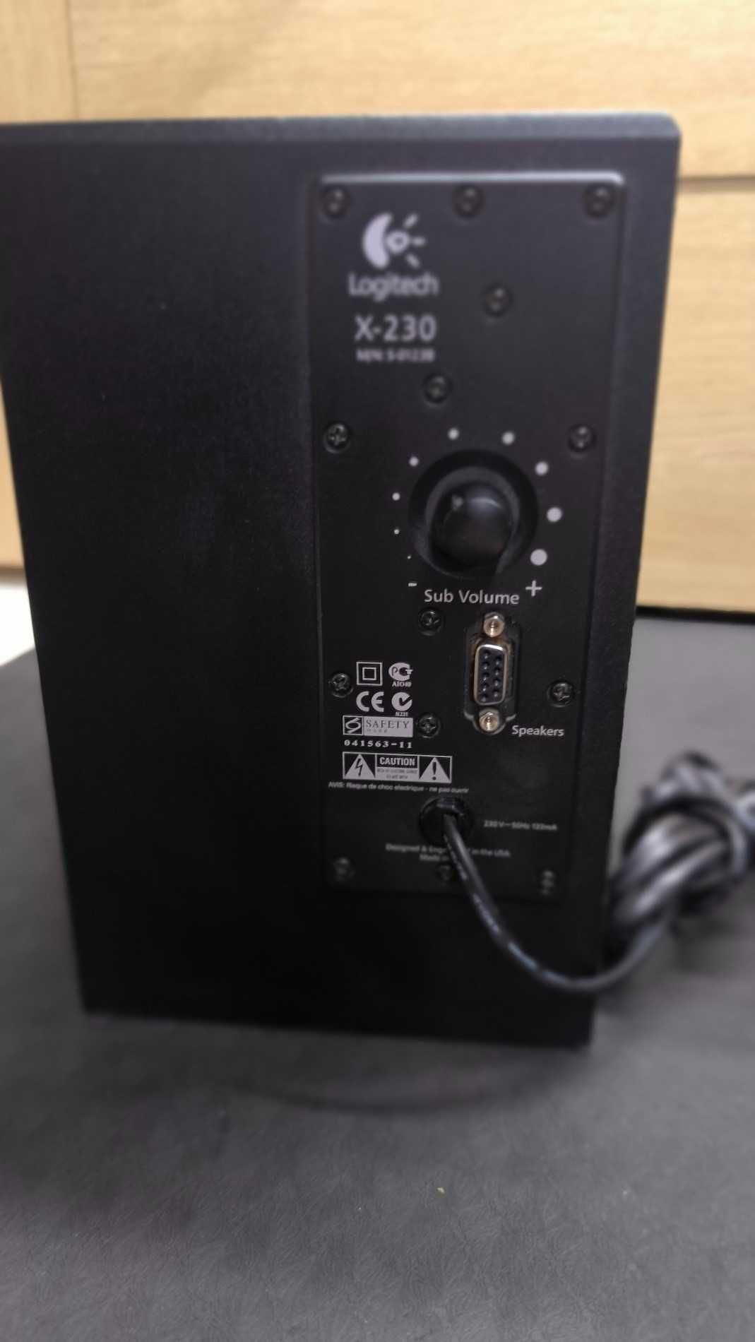 Conjunto Colunas Logitech X-230 2.1