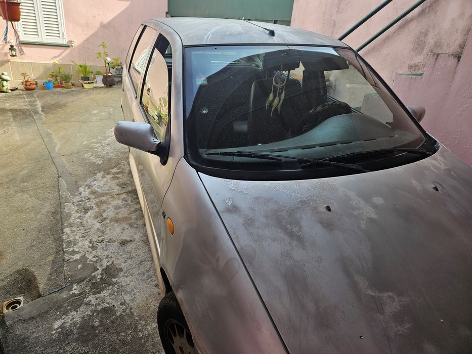 Fiat Punto SX clássico