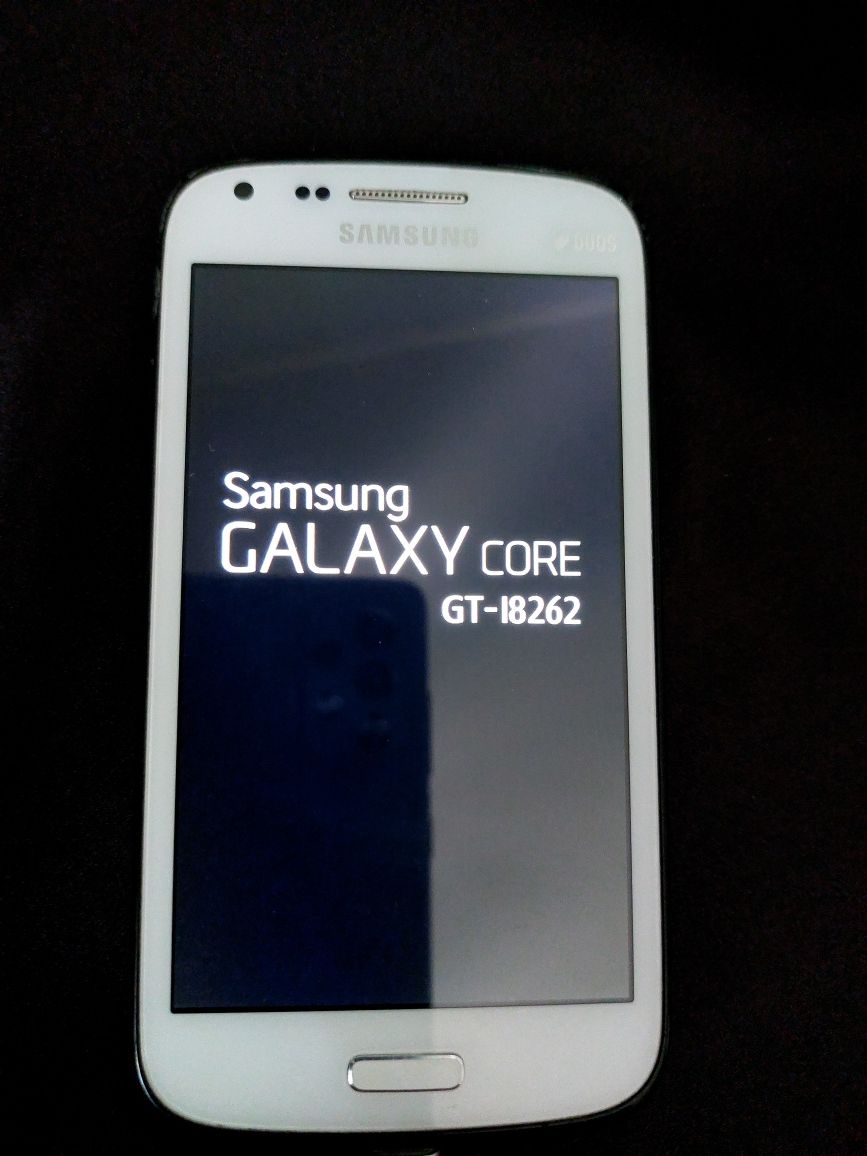 Телефон Samsung Galaxy Duos