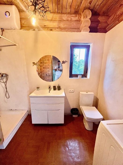 Сдам дом Shalet посуточно с камином иКарпатский Чан метро Студенческая