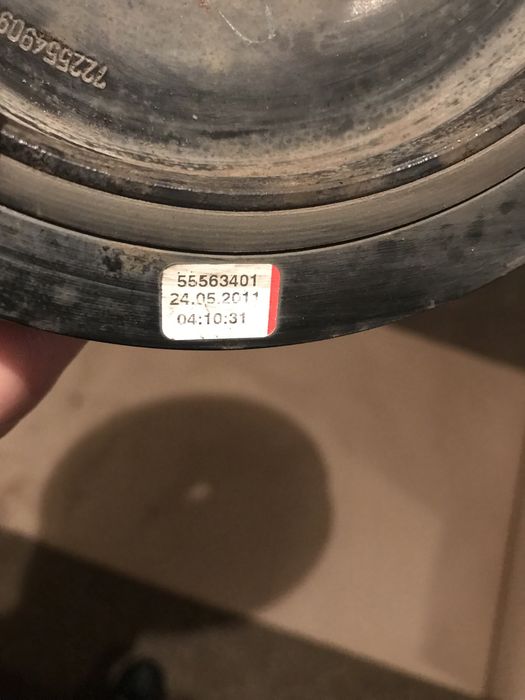 Шкив коленвала демпферный дизельный OPEL Insignia 55563401