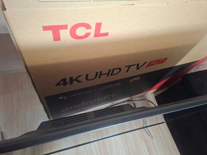 Sprzedam telewizor TCL 4K 50 cali
