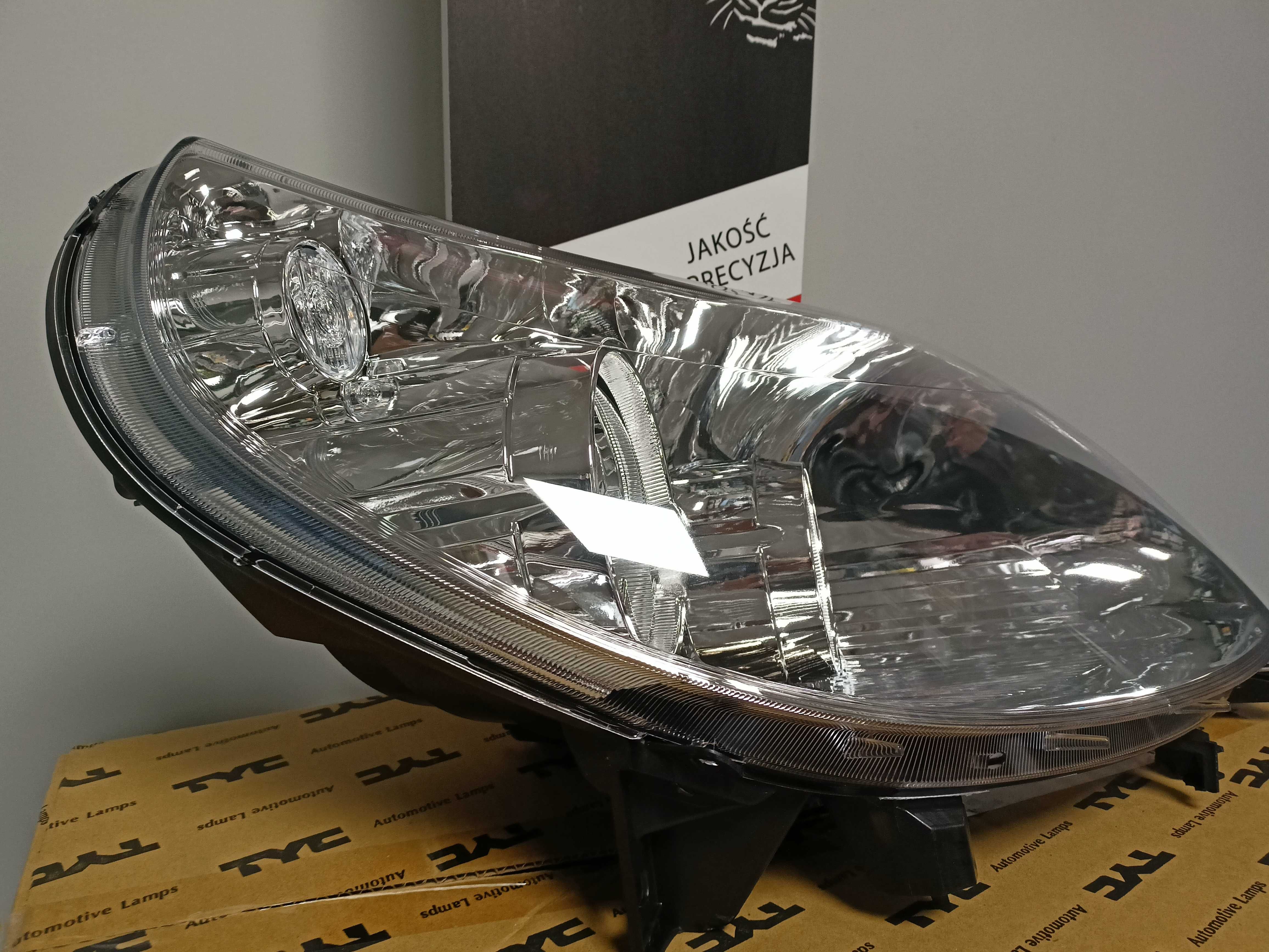 Ducato,Boxer,Jumper 06-10 Lampa/Reflektor prawy. kpl. h7 GRATIS