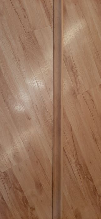 Panele podłogowe + listwy podłogowe