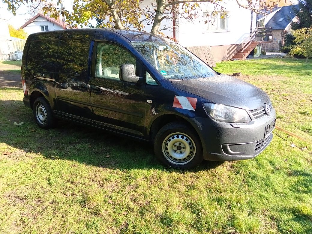 Vw Caddy MaXi 1.6TDI 2012r niski przebieg import Niemcy