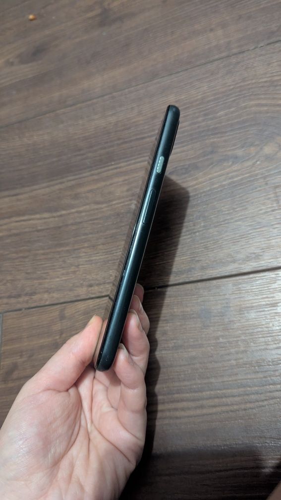 Google Pixel 5a (донор)